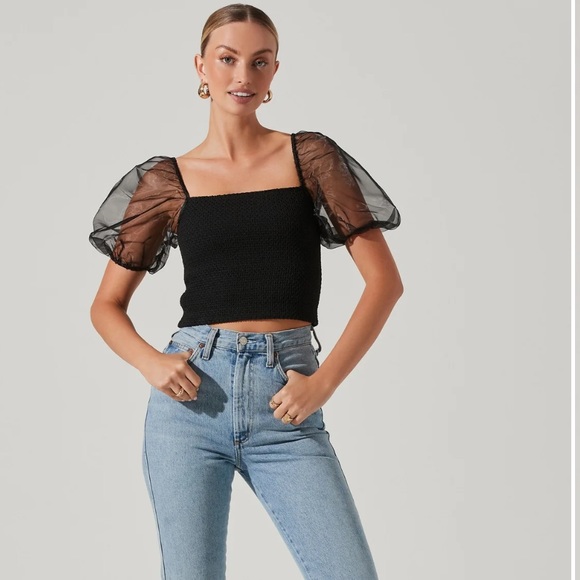 Zara Puffed Sleeve Top - Picture 5 of 5